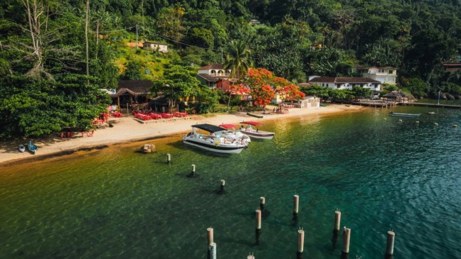 Quanto custa alugar uma casa de praia no Rio durante a alta temporada?
