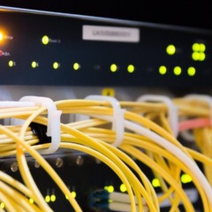 Equipe de internet é expulsa de bairro em Maricá