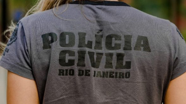 Dupla é presa em Niterói com mochila cheia de drogas