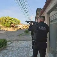 Rio de Janeiro tem operação contra braço do Comando Vermelho