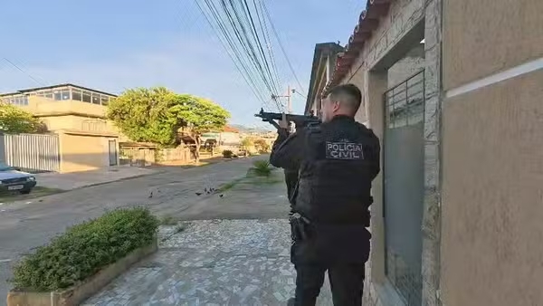Rio de Janeiro tem operação contra braço do Comando Vermelho