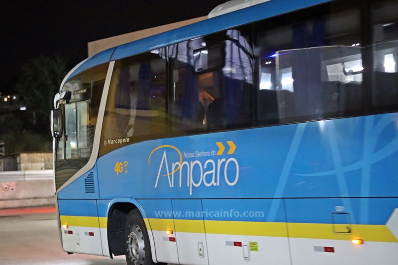 Ônibus que saiu de Maricá é alvo de assalto no Rio de Janeiro Ônibus que saiu de Maricá é alvo de assalto no Rio de Janeiro