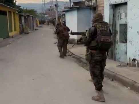 Ação da PM no Rio de Janeiro tem relatos de tiroteio intenso; veja