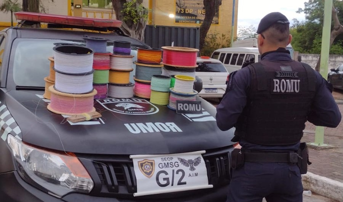 São Gonçalo apreende linhas chilenas após denúncia São Gonçalo apreende linhas chilenas após denúncia