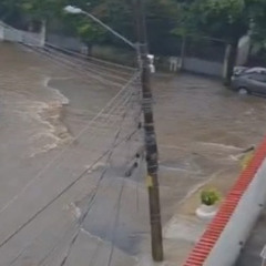 Rio de Janeiro entra em est&aacute;gio 2 ap&oacute;s chuva e ventos fortes