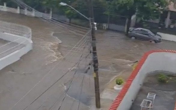 Rio de Janeiro entra em estágio 2 após chuva e ventos fortes