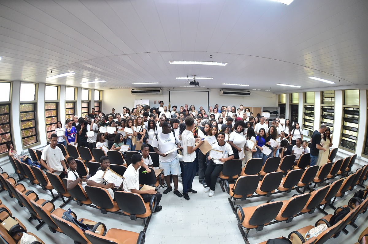 Que sabe de mim sou eu