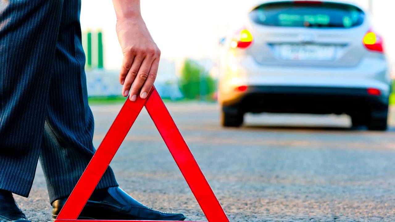 O que revisar no carro antes de pegar a estrada nas férias