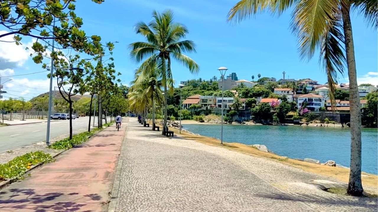 Praias, cultura e gastronomia nesta cidade imperdível no Sudeste
