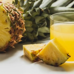 Ao incluir o abacaxi na rotina, a escolha e o manuseio corretos influenciam tanto o sabor - Créditos: depositphotos.com / VadimVasenin