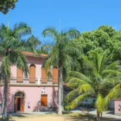 Casarão histórico em São Domingos