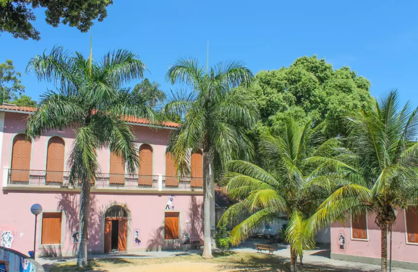 Casarão histórico em São Domingos Casarão histórico em São Domingos