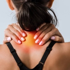 Rotina leve de exercícios para dor no pescoço com foco em mobilidade