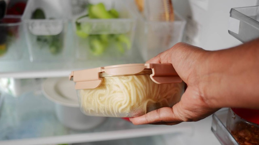 Como organizar a geladeira antes da viagem e não perder nada Como organizar a geladeira antes da viagem e não perder nada