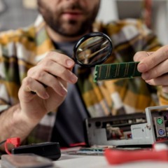 Nos bastidores da indústria, a mudança evidencia uma disputa crescente por capacidade fabril - Créditos: depositphotos.com / AllaSerebrina