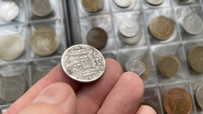 Como saber se uma moeda rara é verdadeira? Aprenda a evitar golpes