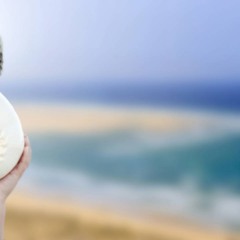 Fascínio científico explicando o fenômeno acústico das conchas. - Créditos: depositphotos.com / Gorilla