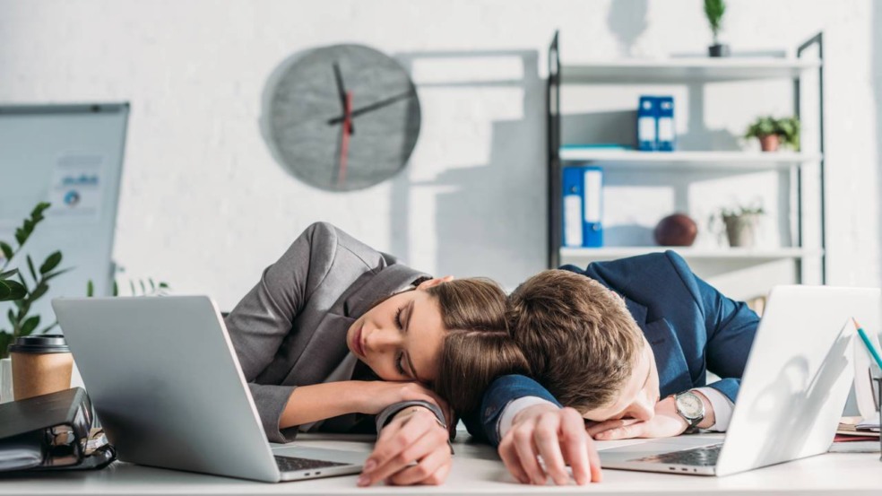 Ritual prático que reconecta foco, disciplina e energia no dia a dia. - Créditos: depositphotos.com / VitalikRadko Ritual prático que reconecta foco, disciplina e energia no dia a dia. - Créditos: depositphotos.com / VitalikRadko