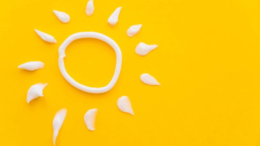 Protetor solar seguro vai além do FPS e protege muito mais do que só a sua pele Protetor solar seguro vai além do FPS e protege muito mais do que só a sua pele