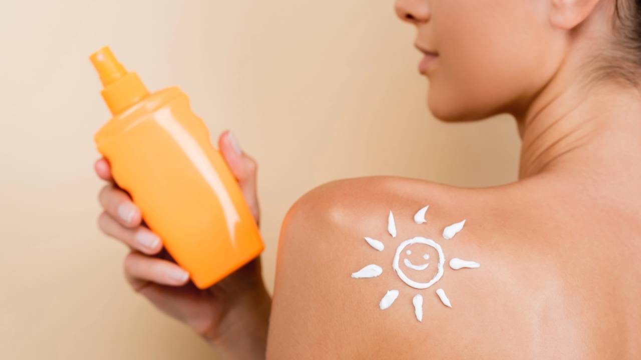 Pequenos h&aacute;bitos de fotoprote&ccedil;&atilde;o ajudam a preservar a pele e a qualidade de vida