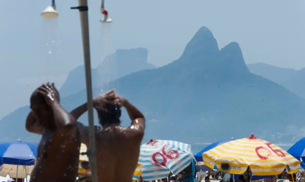 Rio amanhece com calor intenso e segue sob alerta nível 3