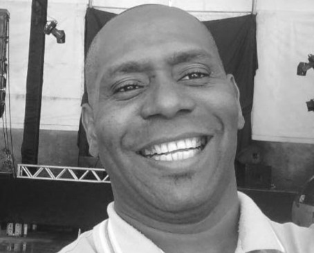 Morre Anderson Paz, intérprete de escolas de samba do Rio