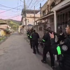 Operação policial avança no Rio de Janeiro e prende suspeitos