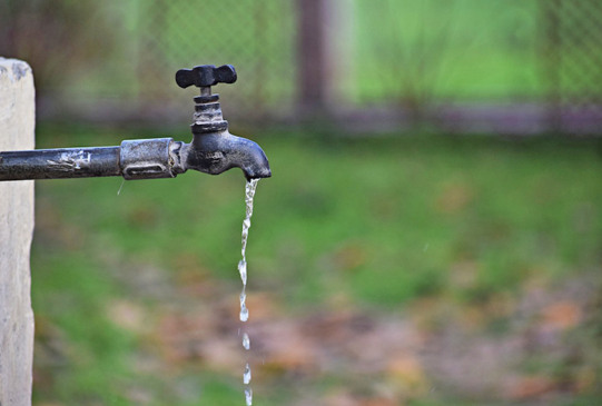 Veja quais bairros estão sem água após falha no sistema no Rio
