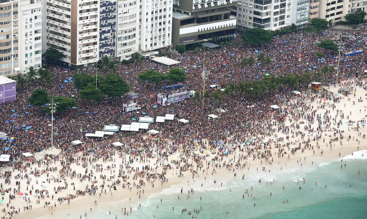 Carnaval Fan Fest é suspenso no Rio após alerta de chuvas