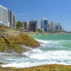 Destinos capixabas próximos ao RJ para curtir o carnaval sem caos