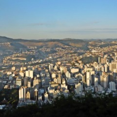 A cidade que teve o primeiro Cristo Redentor do Brasil está ao lado do RJ e guarda tesouros surpreendentes