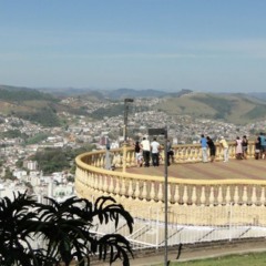 Quer viajar em família perto do RJ? A Zona da Mata Mineira é uma região cheia de possibilidades