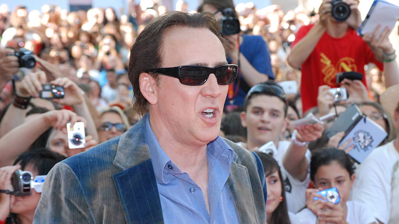 Nicolas Cage: castelos, dinossauros e outros gastos extravagantes que levaram esse astro à falência
