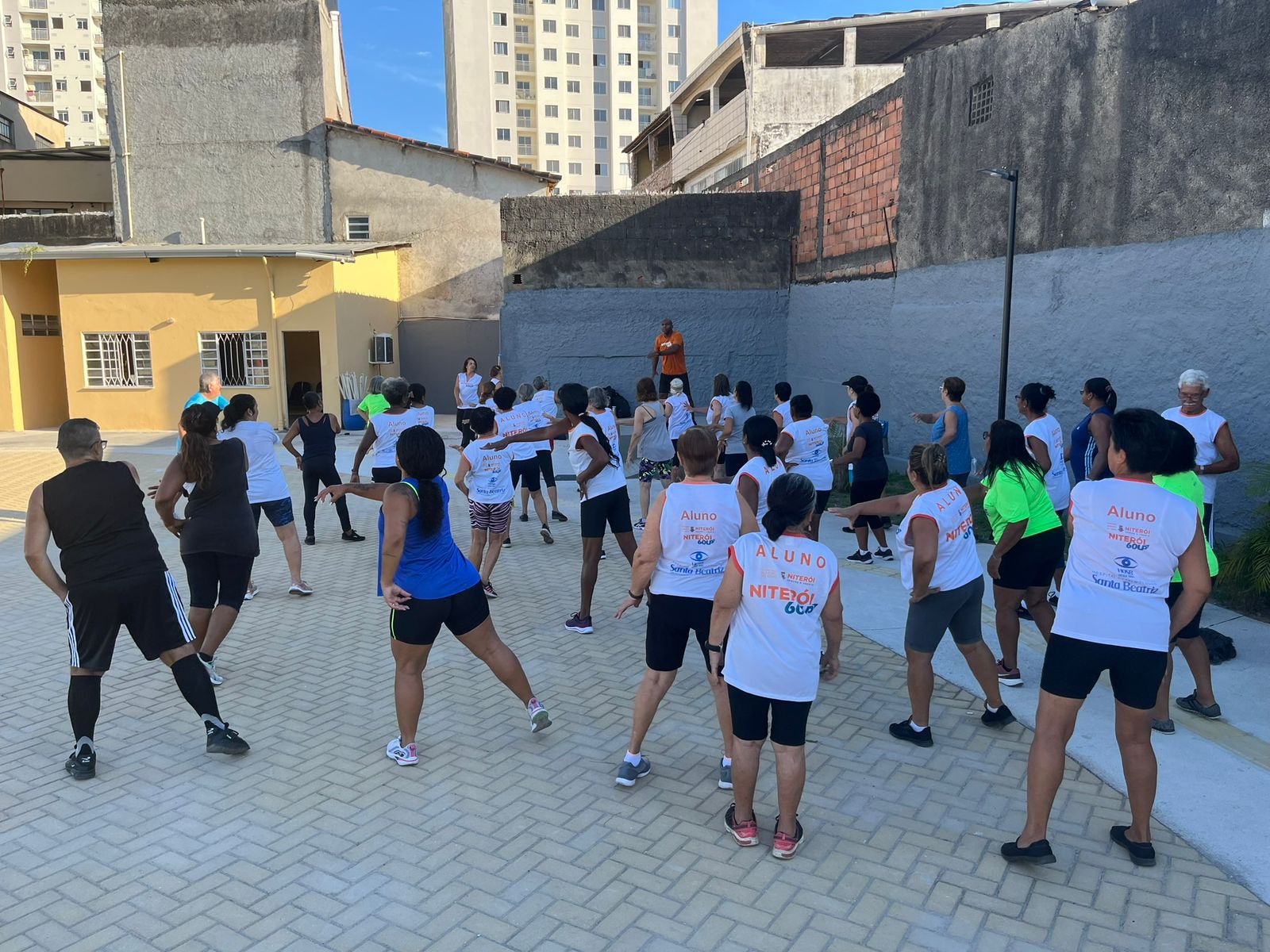 Aulas gratuitas para idosos retornam em 25 locais de Niterói