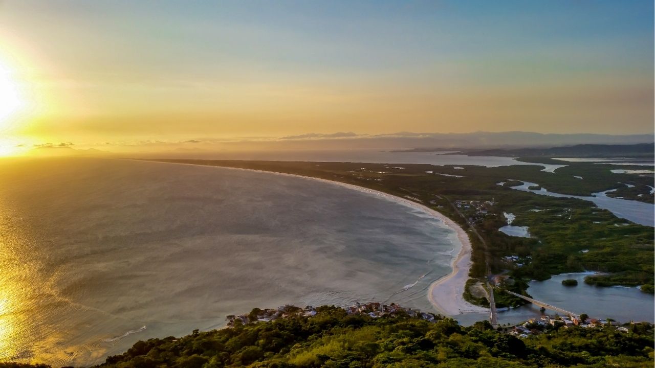 O para&iacute;so intocado ao lado de Niter&oacute;i que muitos locais n&atilde;o conhecem