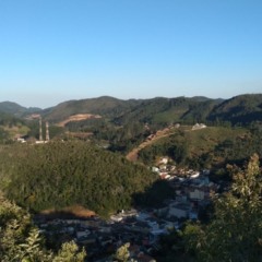 A cidade nas montanhas do Espírito Santo que atrai niteroienses com vinhos e queijos premiados