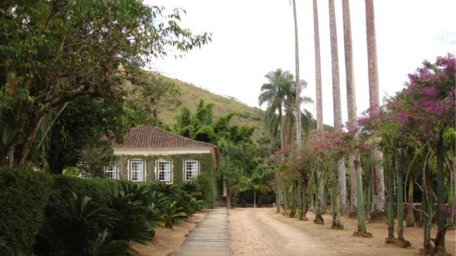 Cidade do interior do Rio de Janeiro atrai turistas que buscam paz e silêncio