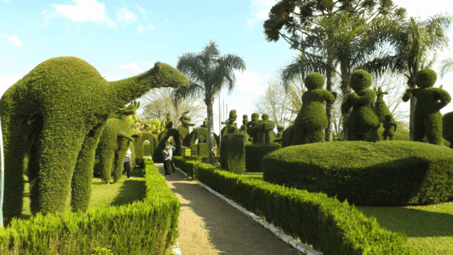  Victor Graeff brilha como a Cidade da Mais Bela Pra&ccedil;a e o jardim esculpido do Rio Grande do Sul // Cr&eacute;ditos: Wikipedia