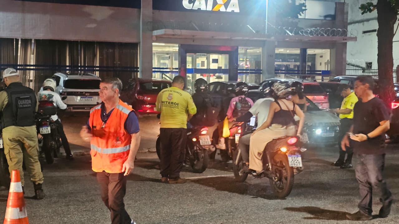 opera&ccedil;&atilde;o contra motos barulhentas
