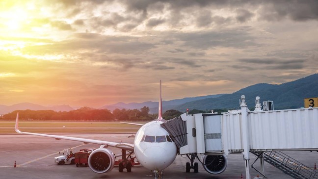 Saiba como chegar rápido aos aeroportos do Rio saindo de Niterói