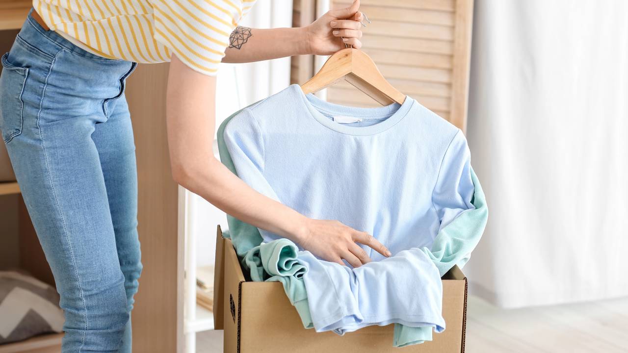 Renovando o guarda-roupa no come&ccedil;o de ano? Saiba do que voc&ecirc; deve se livrar