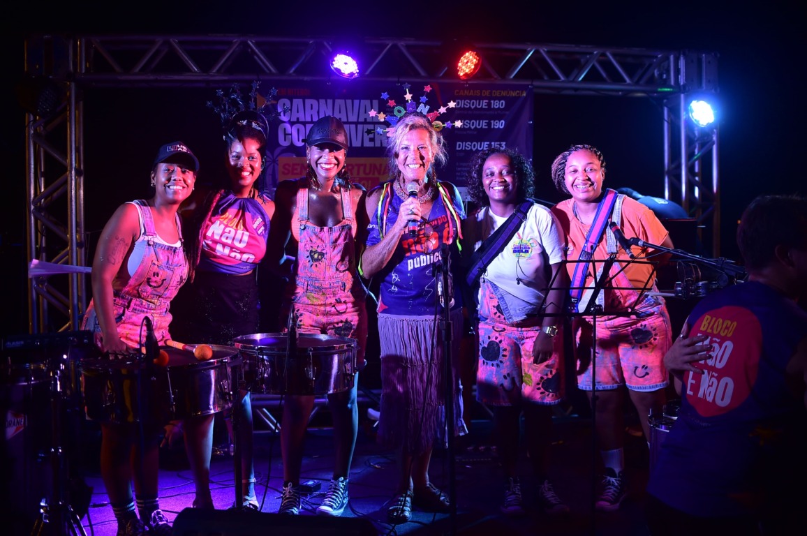 bloco_nao_e_nao(1) bloco_nao_e_nao(1)