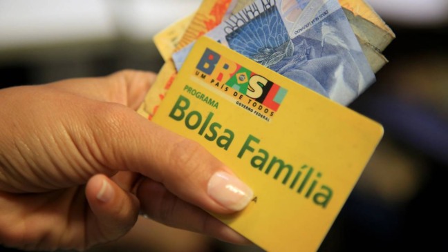 Governo reforça regra e alerta quem recebe o Bolsa Família