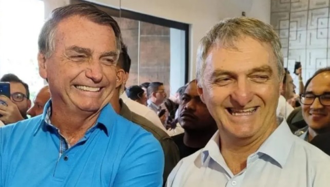 Jair Bolsonaro e Renato Bolsonaro | Foto: Reprodução