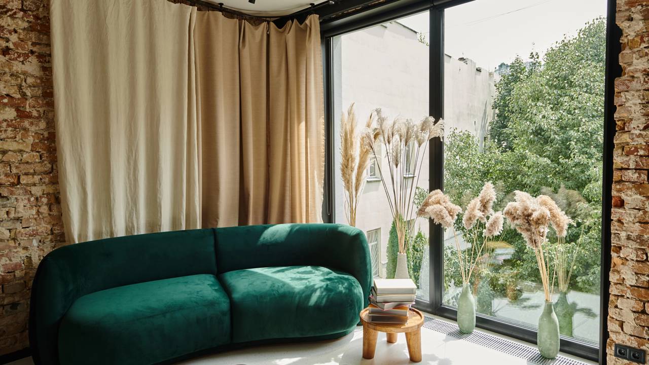 Cinco ideias quase radicais transformam casas pequenas sem gastar fortuna