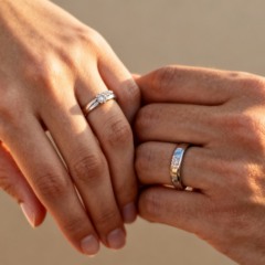 O real significado por trás da aliança de ouro no dedo anelar que muitos casais não conhecem