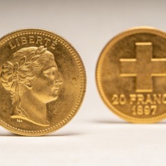 Você por acaso tem uma moeda de ouro dessas? Então você é rico