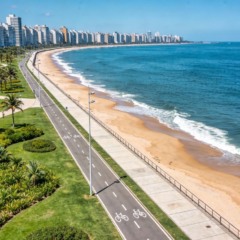 A "Niterói de São Paulo". Essa cidade entrega qualidade de vida, praia e conforto