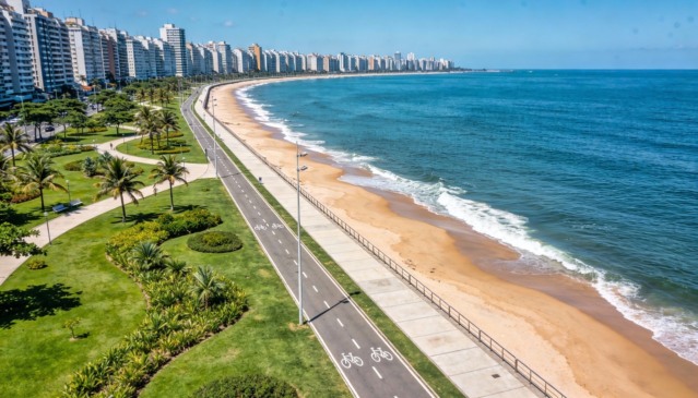 A "Niterói de São Paulo". Essa cidade entrega qualidade de vida, praia e conforto