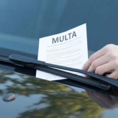 Posso ser multado por usar insulfilm muito escuro? Entenda o que a lei diz para não dar bobeira